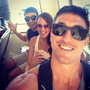 Meet your Posher, Hunter